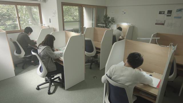 医学生道場の自習室